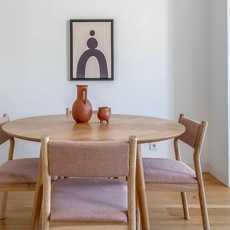 Comfortable Apartment In Downtown Lisbon For 4 People Kültér fotó