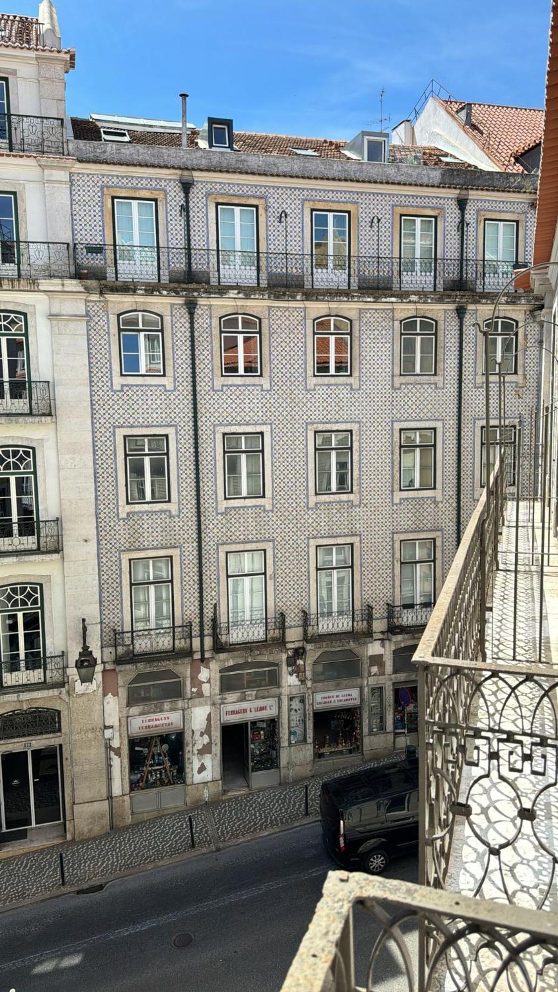 Comfortable Apartment In Downtown Lisbon For 4 People Kültér fotó